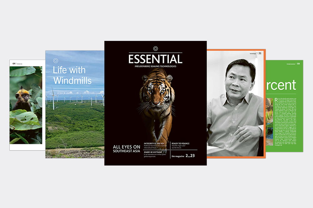 Mockup of ESSENTIAL magazine issue November 2023