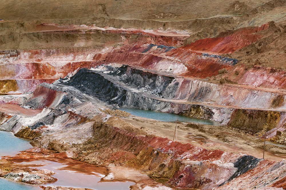 Red clay mountains.