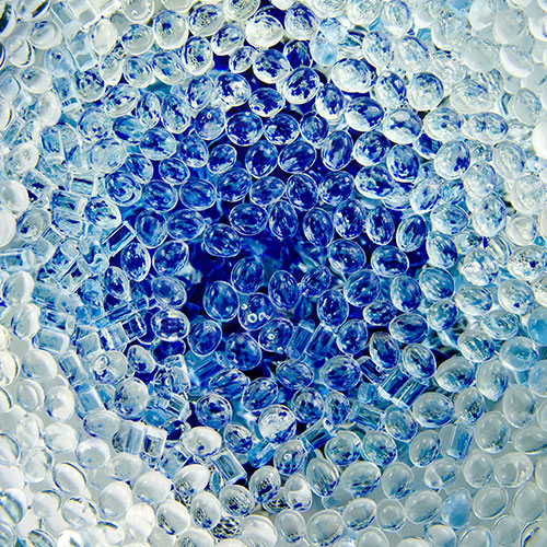 Das Aussehen von Elastomer Materials entspricht weißen und blauen Blasen