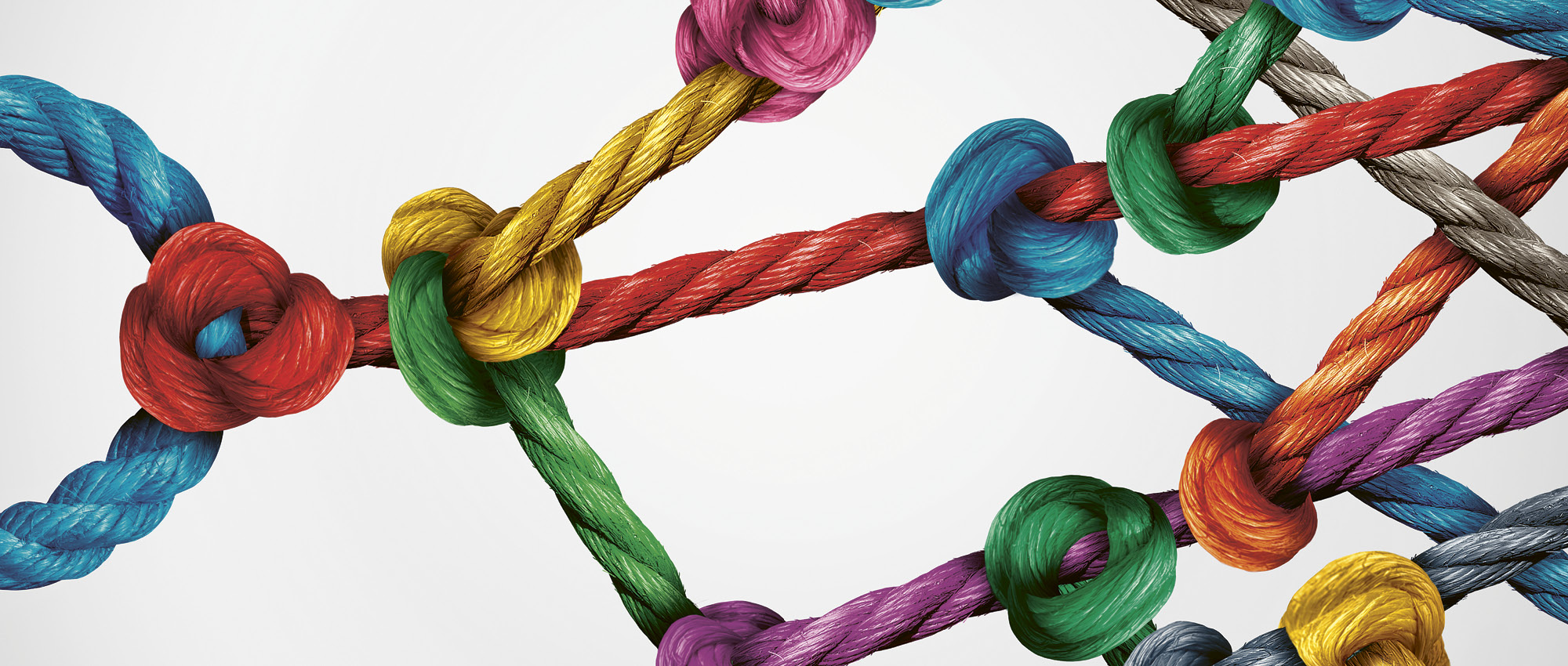 Bunte verknotete Seile
