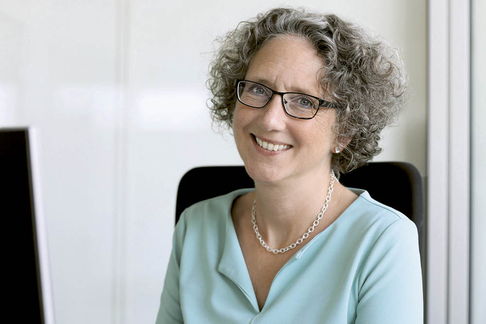 Nahes Portrait von Dr. Ruth Bieringer
